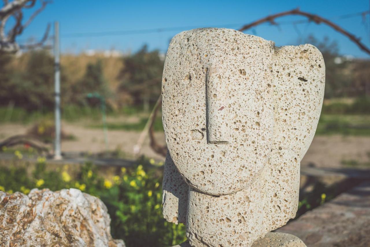 Lina And Babis' Home Adamantas (Milos) Exterior foto