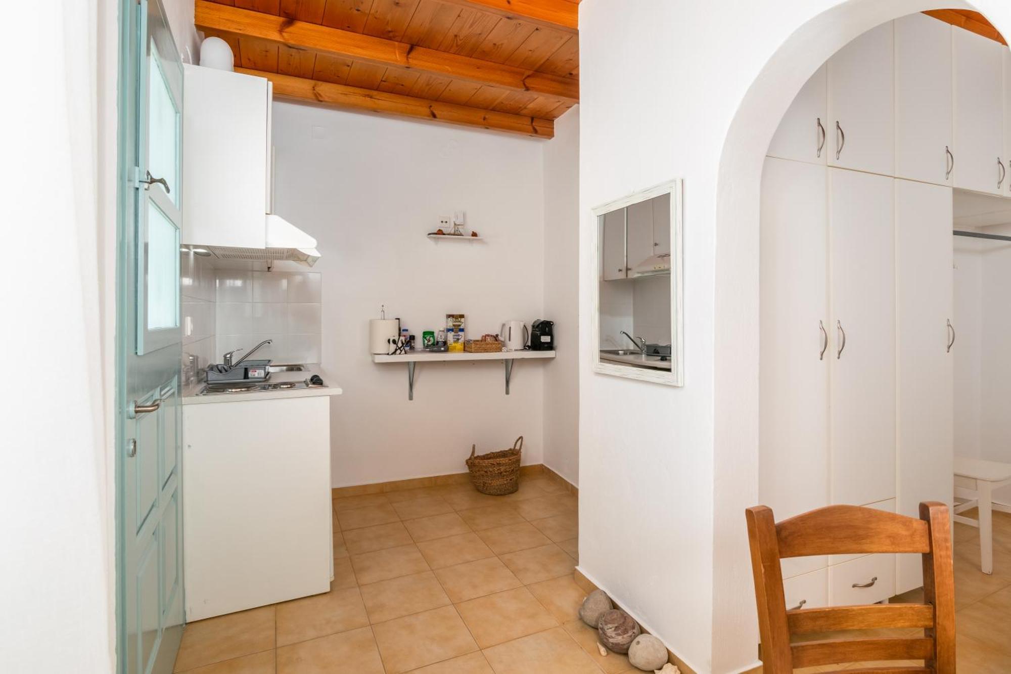 Lina And Babis' Home Adamantas (Milos) Exterior foto